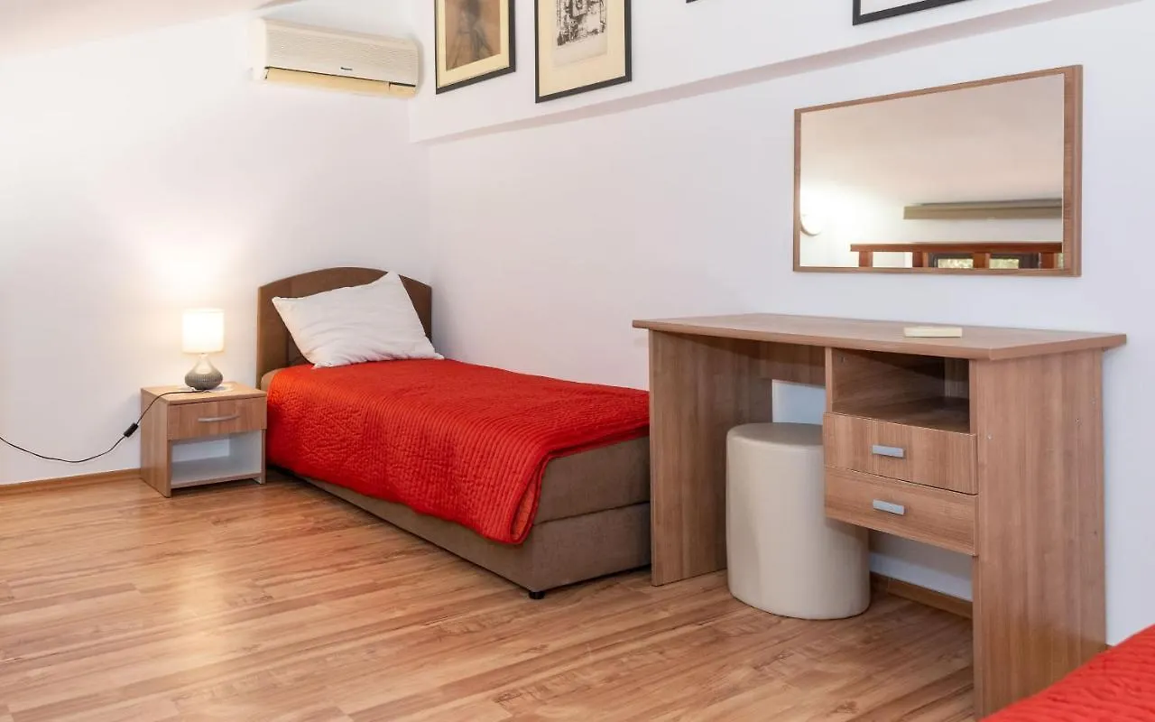 Appartamento House Mitic Rovigno