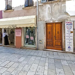 Apartment Main Street Carera Rovigno