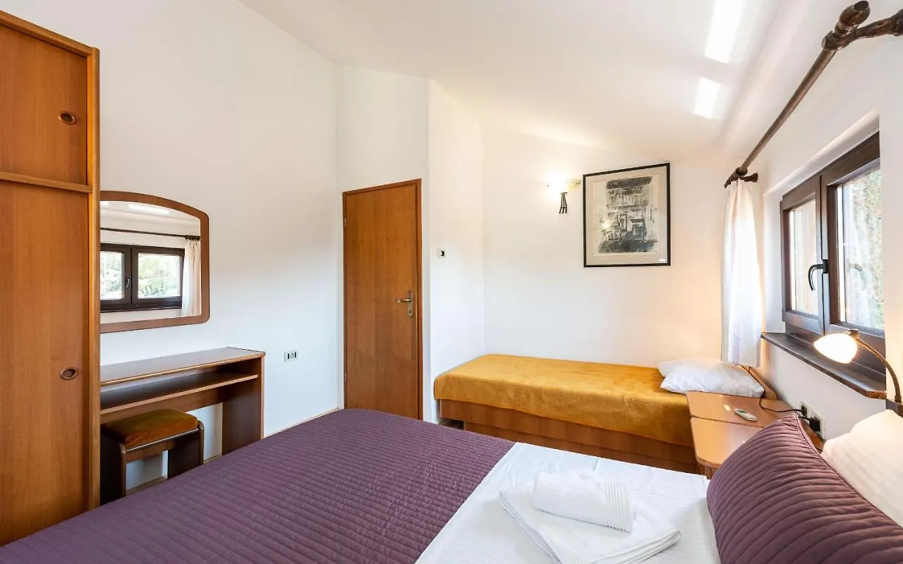 House Mitic Apartman Rovinj 0*,