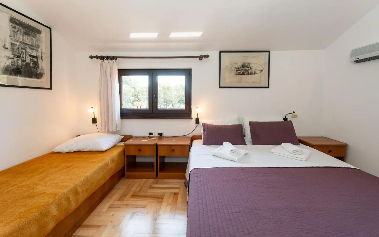 House Mitic Apartman Rovinj 0*,  Horvátország